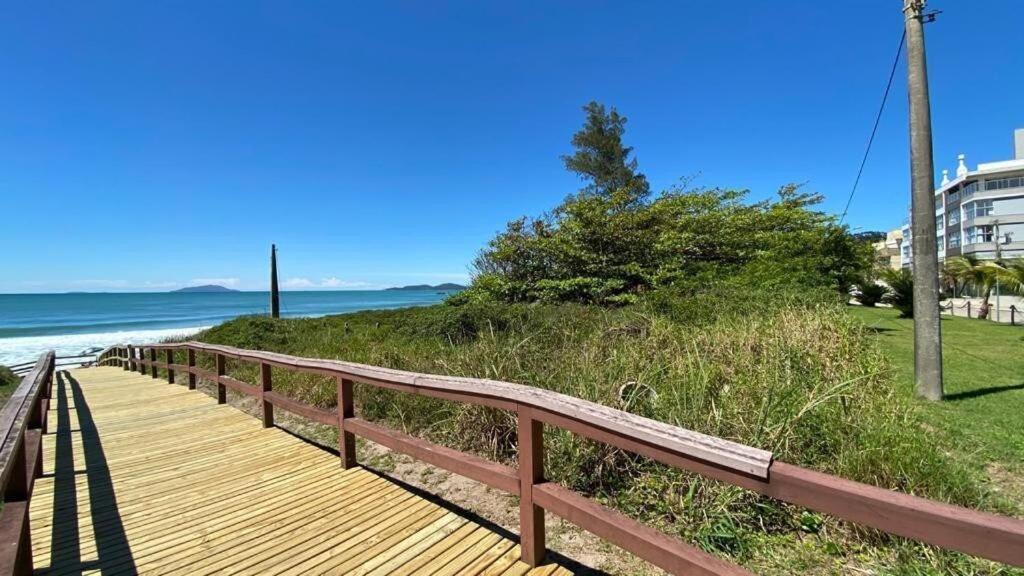 Solar Das Ilhas - Aconchegante Apartamento Na Linda Praia De 4 Ilhas ボンビーニャス エクステリア 写真
